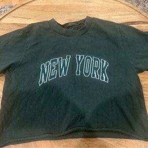 Brandy Melville green New York crop top shirt